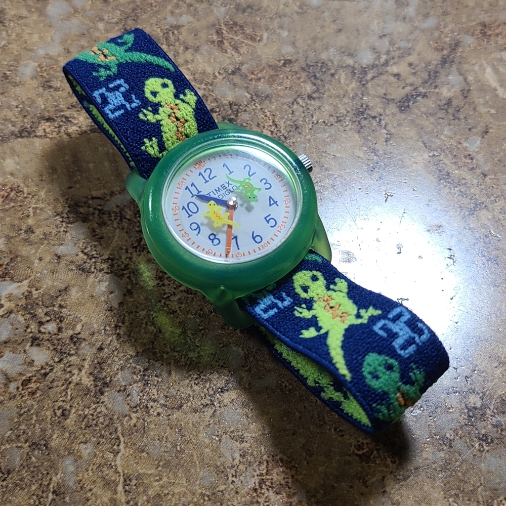 Gecko Kid's Children's Watch Timex Indiglo Light lights up